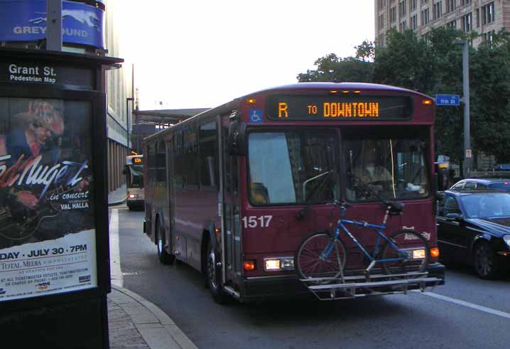 Port Authority Gillig Phantom 1517